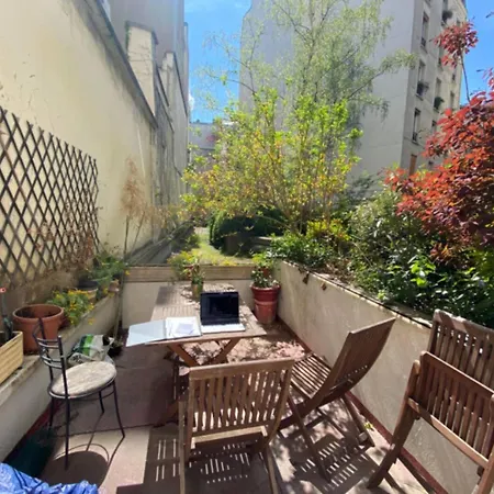 Appartamento Appart Montmartre Avec Terrasse Parigi